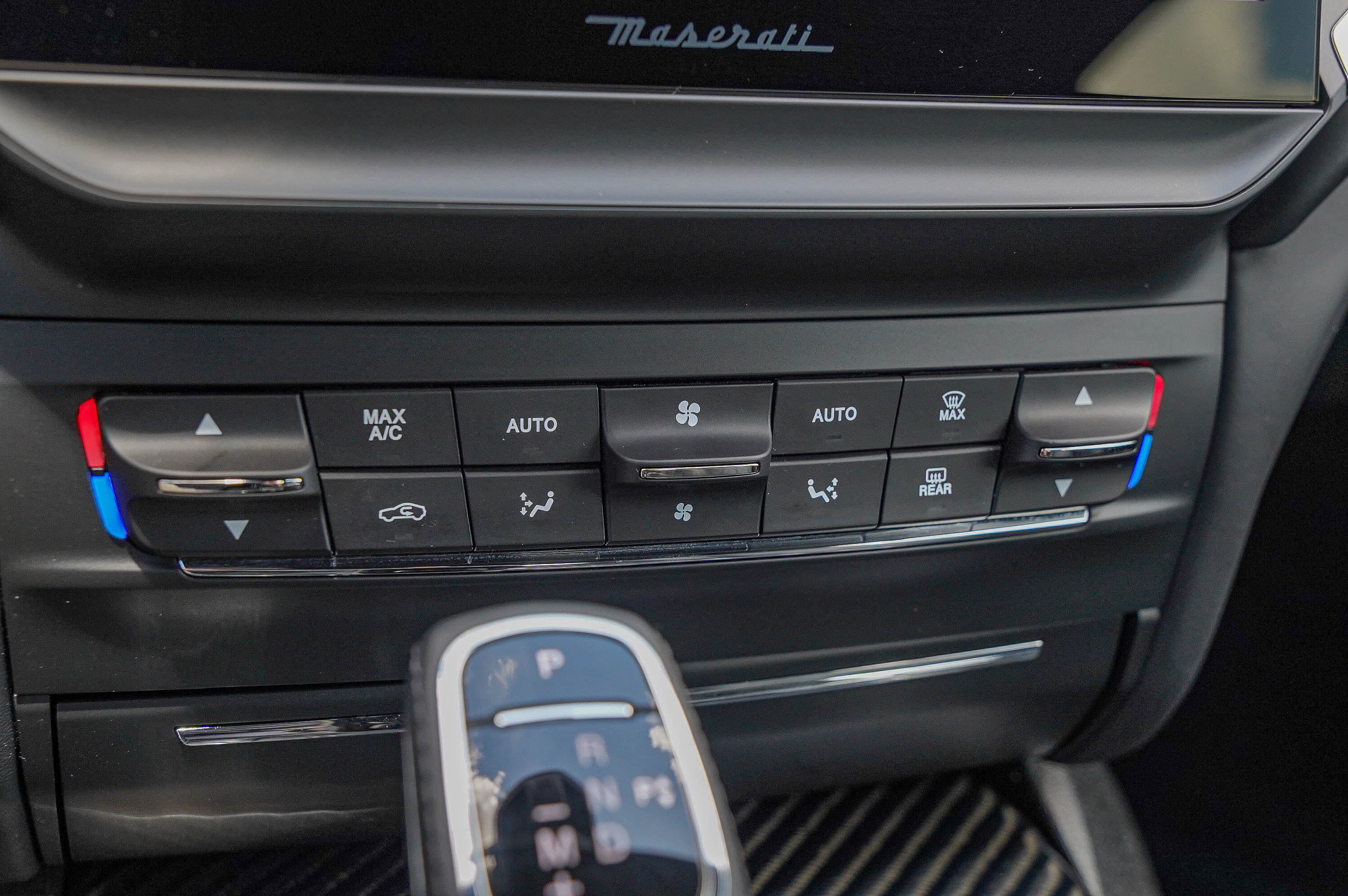 2022 Maserati Ghibli Modena Q4 photo 19