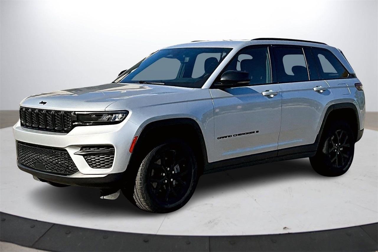 2024 Jeep Grand Cherokee Altitude X photo 3