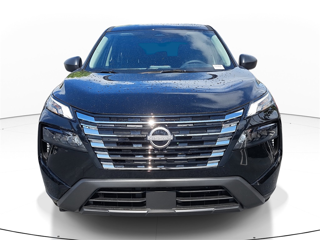 2026 Nissan Rogue S photo 2