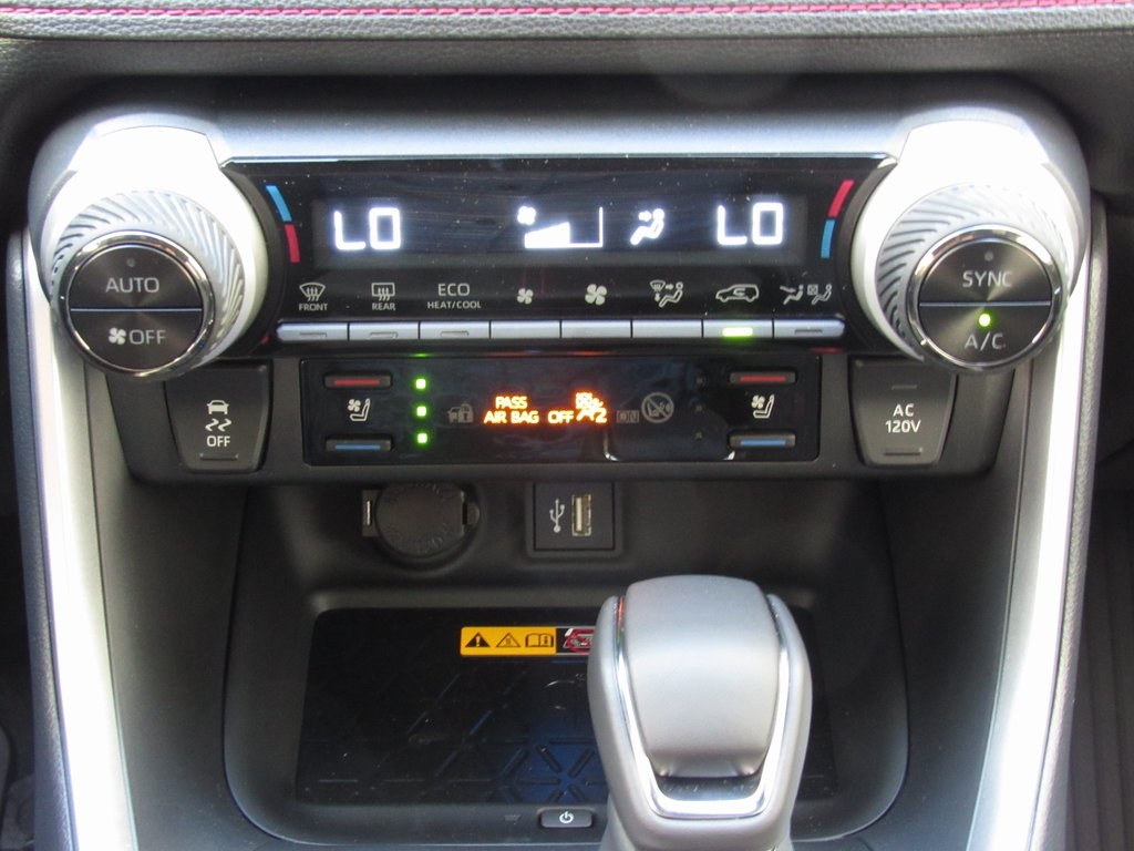 2025 Toyota RAV4 Prime XSE Premium photo 31