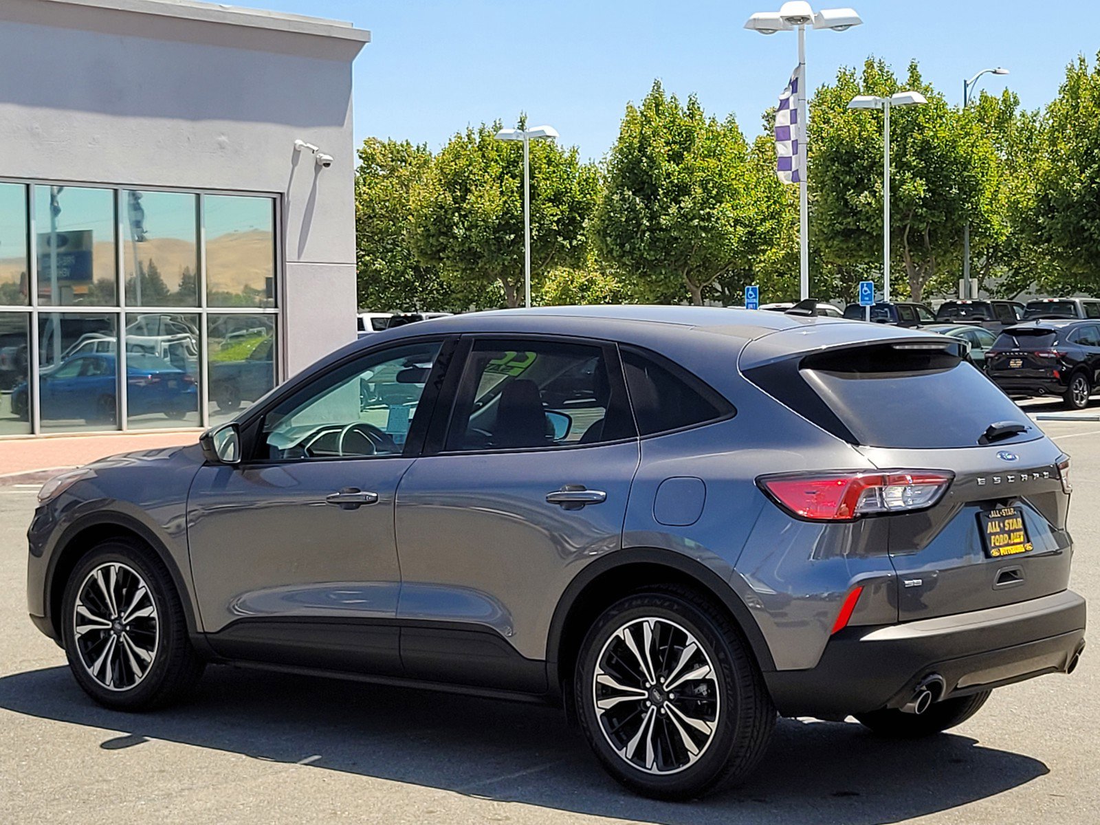 2022 Ford Escape SE photo 6