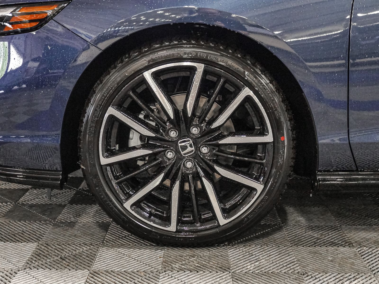 2025 Honda Accord Hybrid Touring photo 17