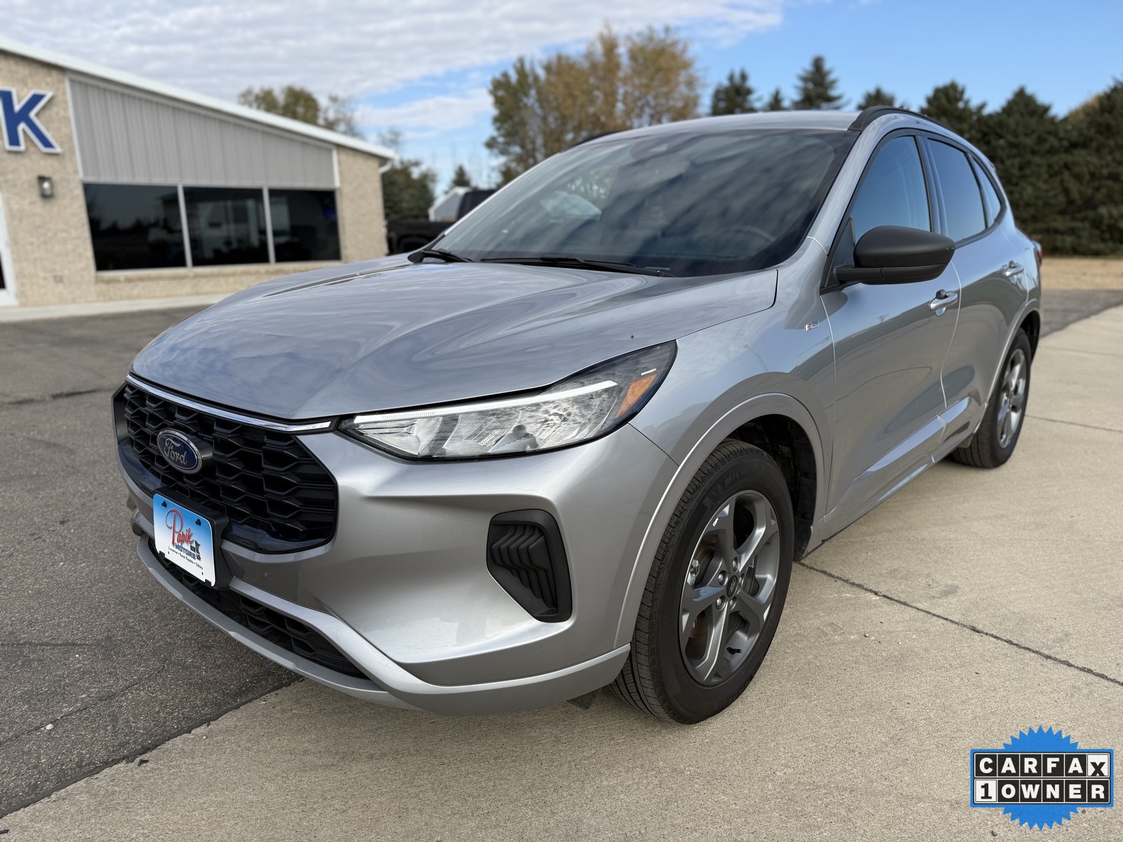 Used 2024 Ford Escape ST-Line with VIN 1FMCU9MN9RUA84428 for sale in Luverne, Minnesota