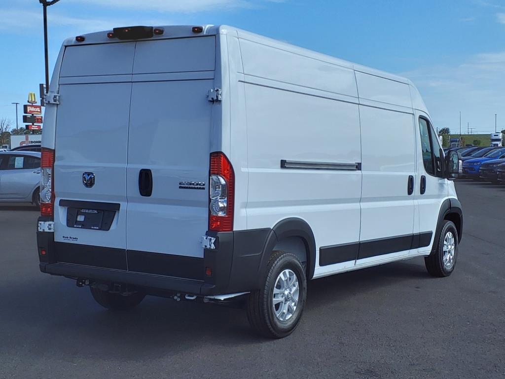 2024 Ram ProMaster 2500 photo 8