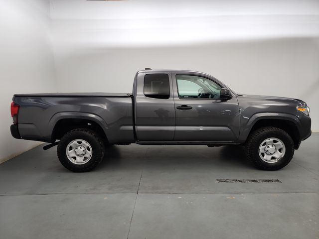 2021 Toyota Tacoma 4x4 Access Cab photo 6