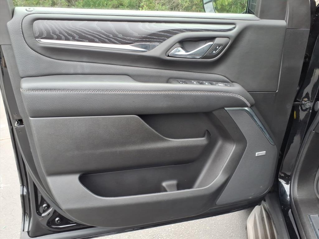 2023 Gmc Yukon Denali photo 3