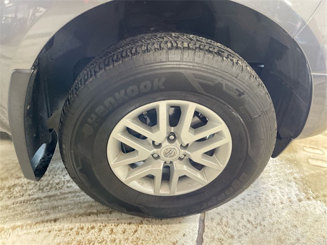 2018 Nissan Frontier SV photo 10