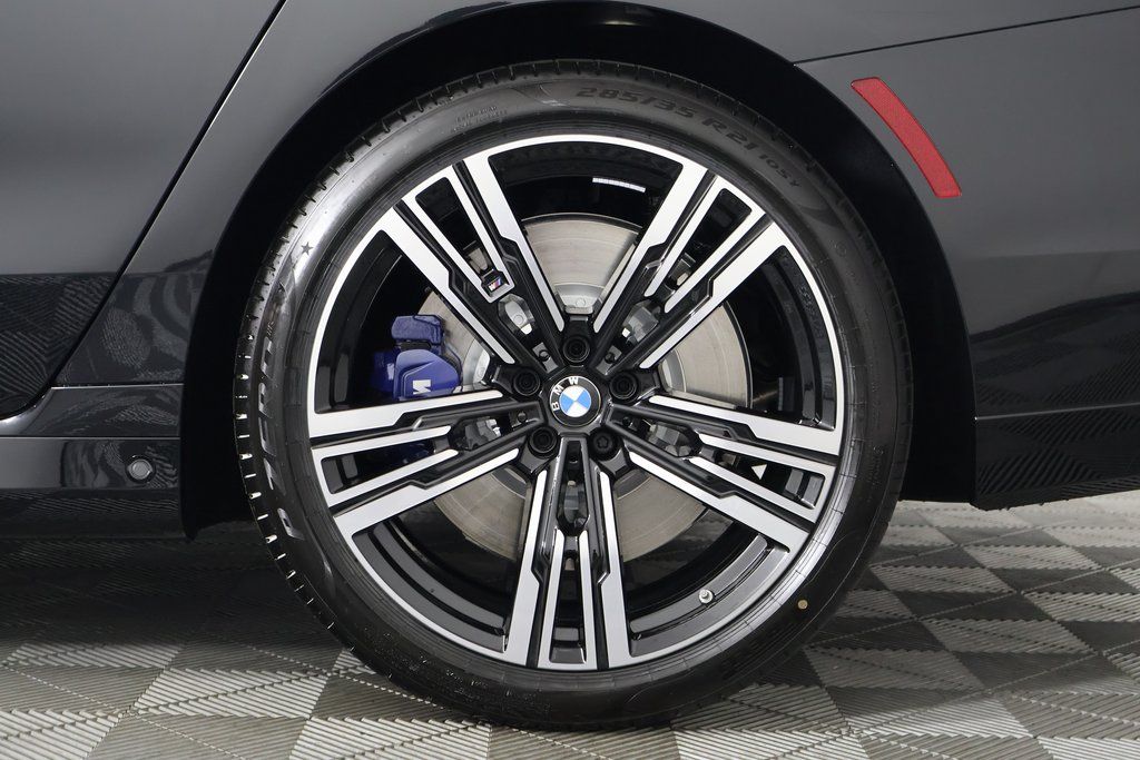 2025 Bmw 760i 760i xDrive photo 10