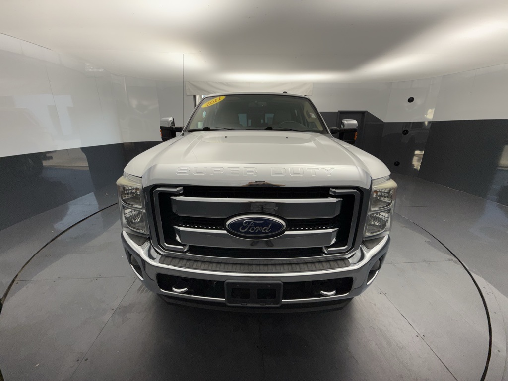 2011 Ford F-250 photo 2
