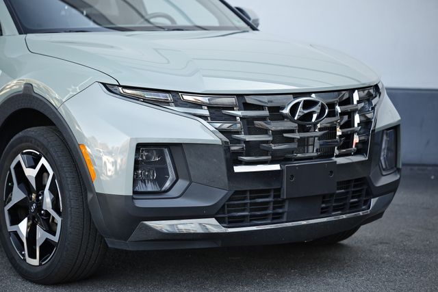 2022 Hyundai Santa Cruz Limited photo 2