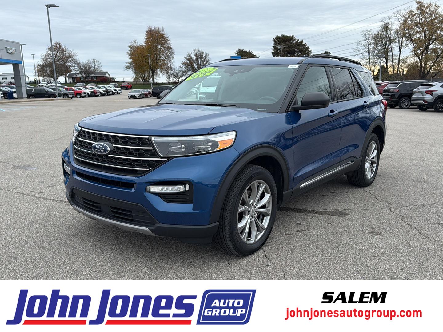 2023 Ford Explorer XLT's photo