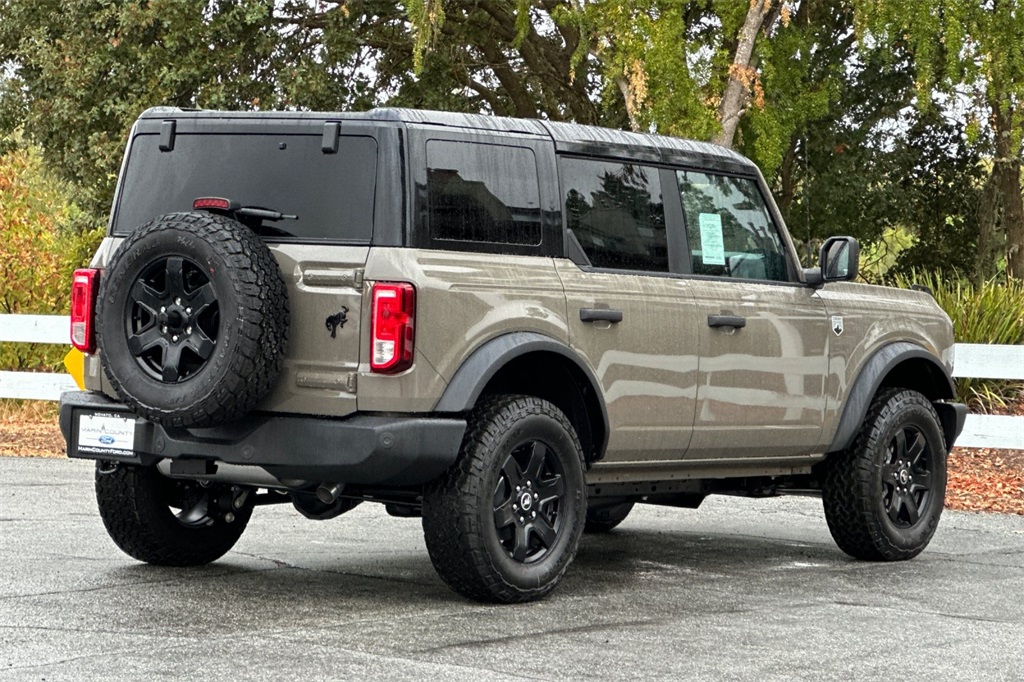2025 Ford Bronco Big Bend photo 4