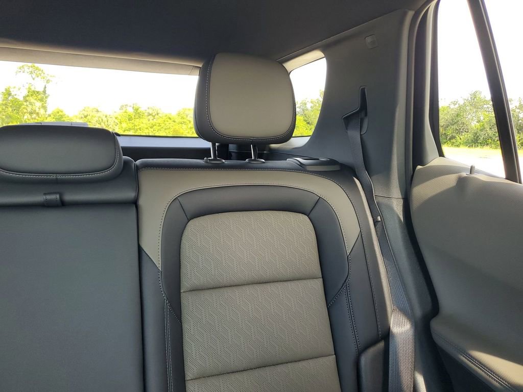 2026 Chevrolet Equinox LT photo 13