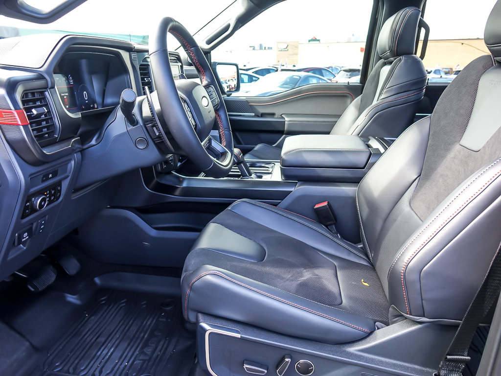 2025 FORD F-150 - Image 9