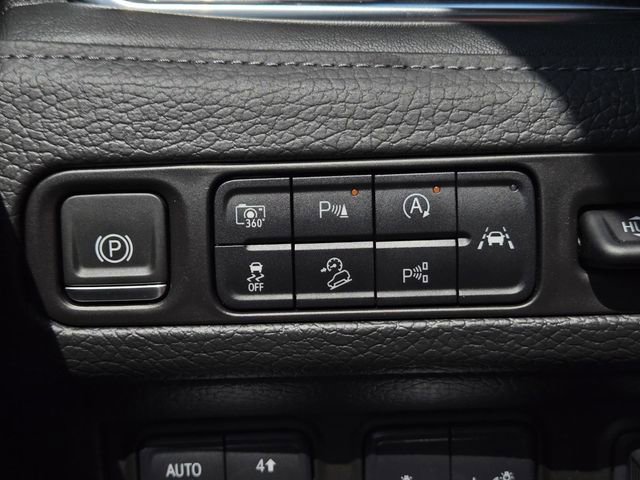 2024 Gmc Yukon Denali photo 17