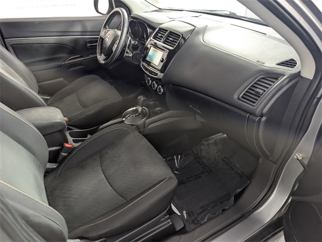 2015 Mitsubishi Outlander Sport SE photo 21