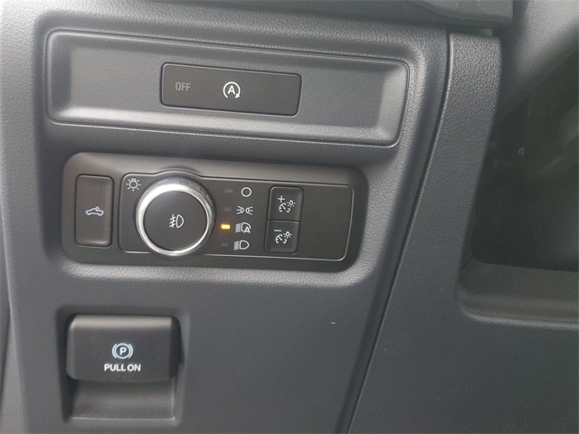 2025 Ford F-150 STX photo 13
