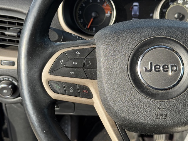 2017 Jeep Cherokee Limited photo 12