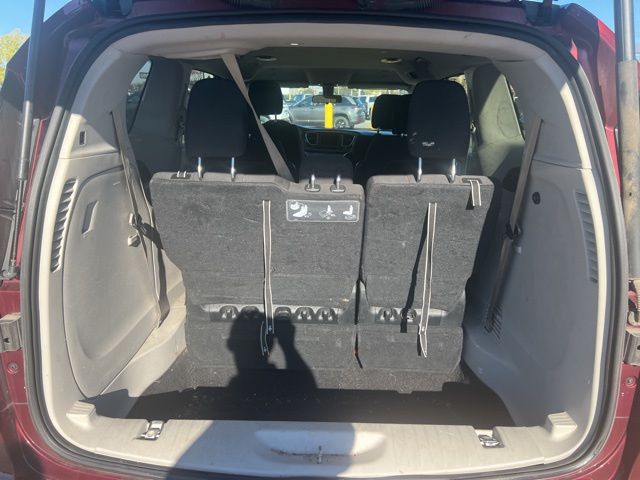 2018 Chrysler Pacifica Touring photo 6