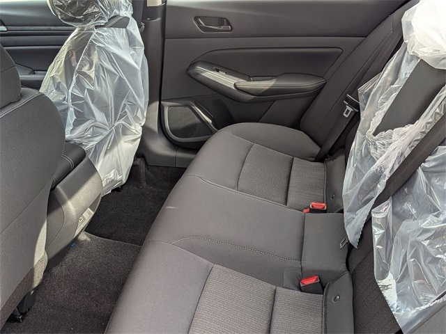 2025 Nissan Altima SV photo 16