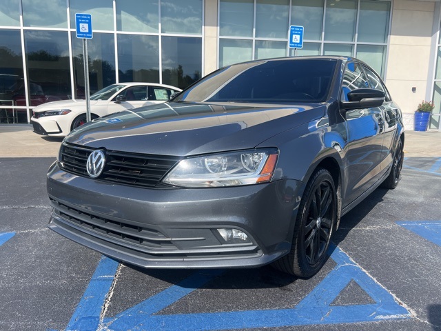 Used 2018 Volkswagen Jetta SE Sport with VIN 3VWD17AJ4JM237021 for sale in Cumming, GA