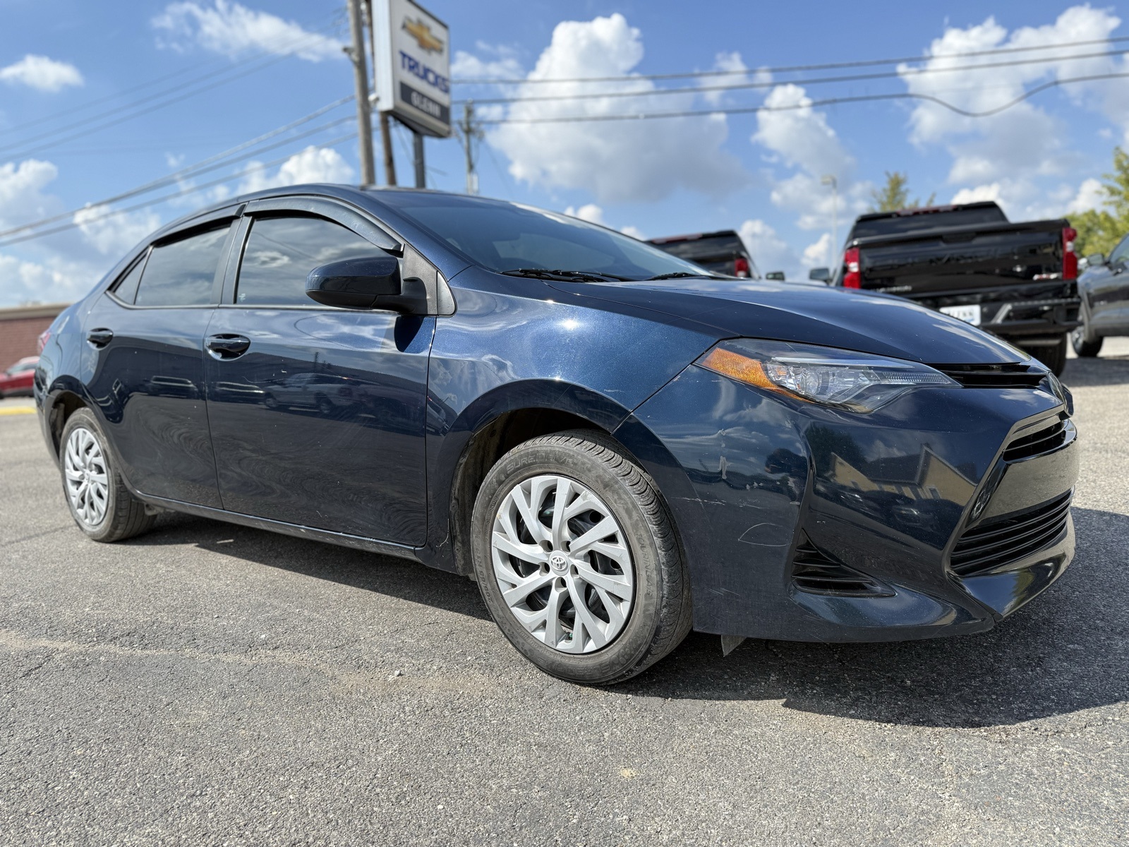 2017 Toyota Corolla LE photo 7