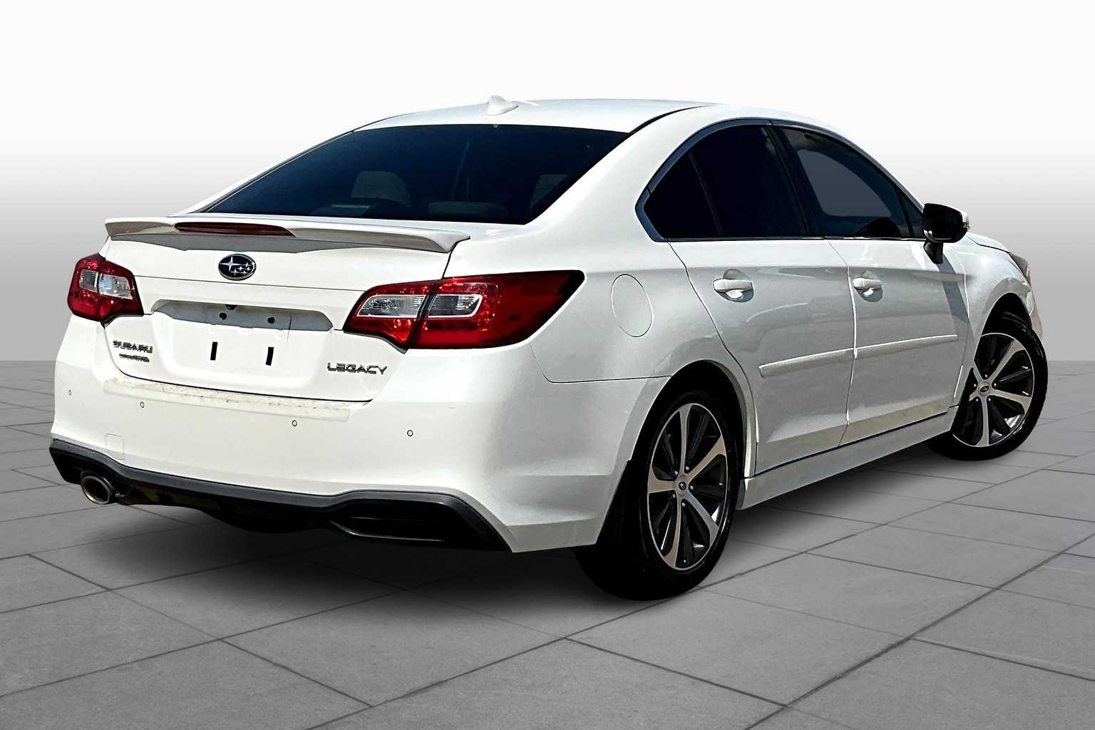 2018 Subaru Legacy Limited photo 8