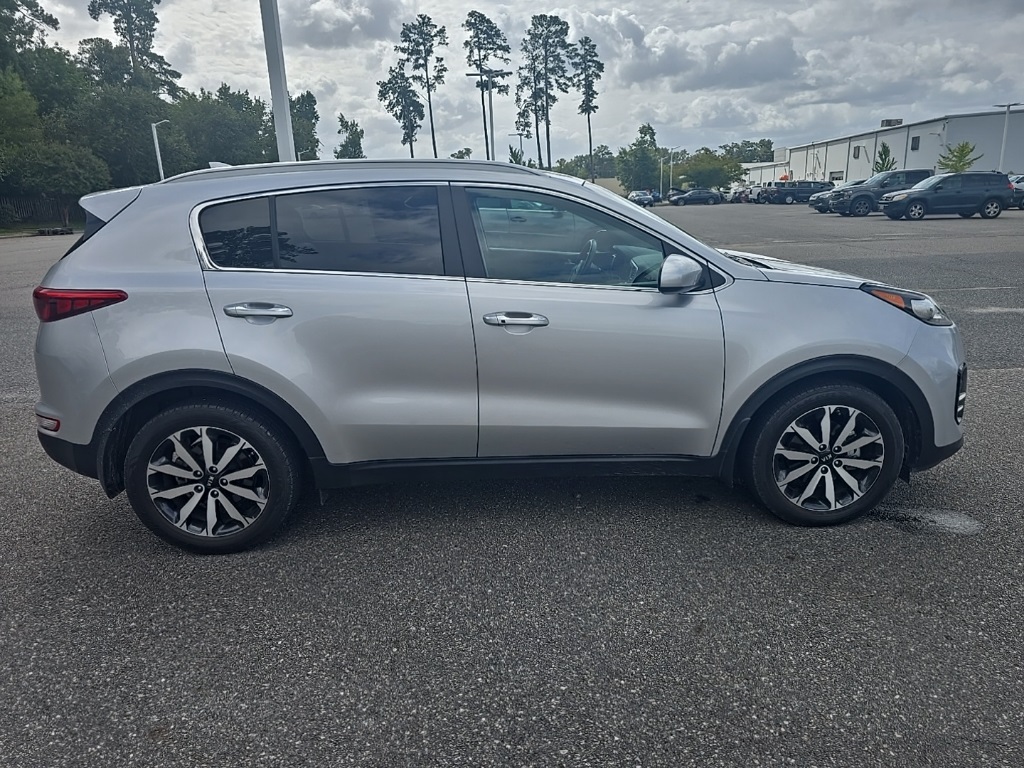 2017 Kia Sportage EX photo 4