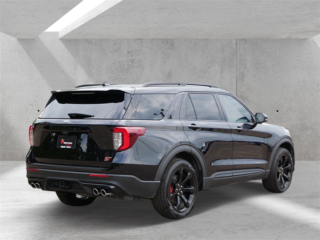 2024 Ford Explorer ST photo 3