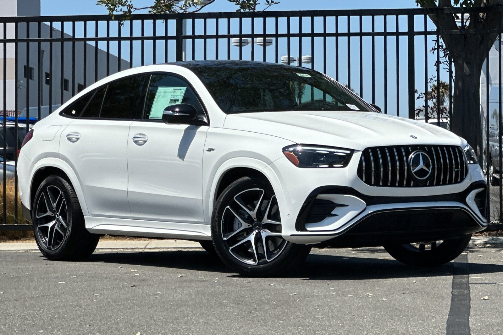 2026 Mercedes Benz GLE AMG 53 photo 2