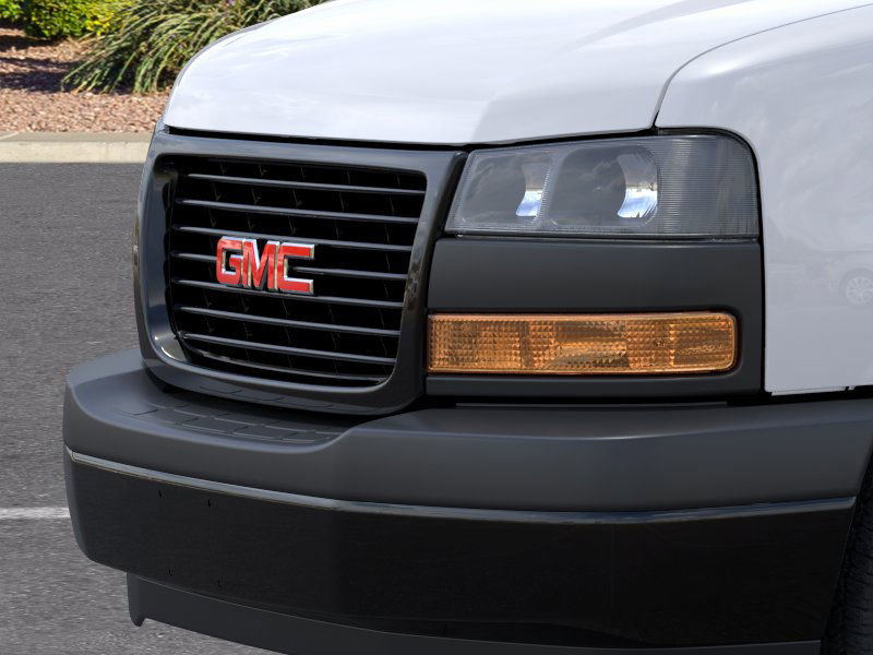 2025 Gmc Savana Cargo 2500 photo 11