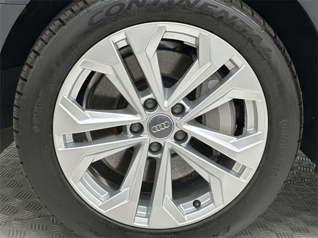 2021 Audi A4 Allroad 45 Premium Plus Quattro photo 2