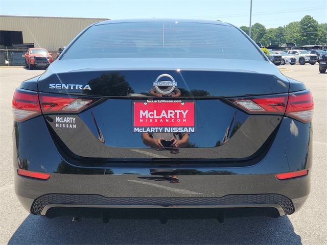 2025 Nissan Sentra S photo 4
