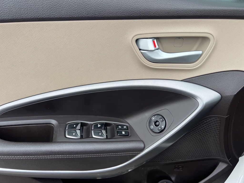 2014 Hyundai Santa Fe Limited photo 11
