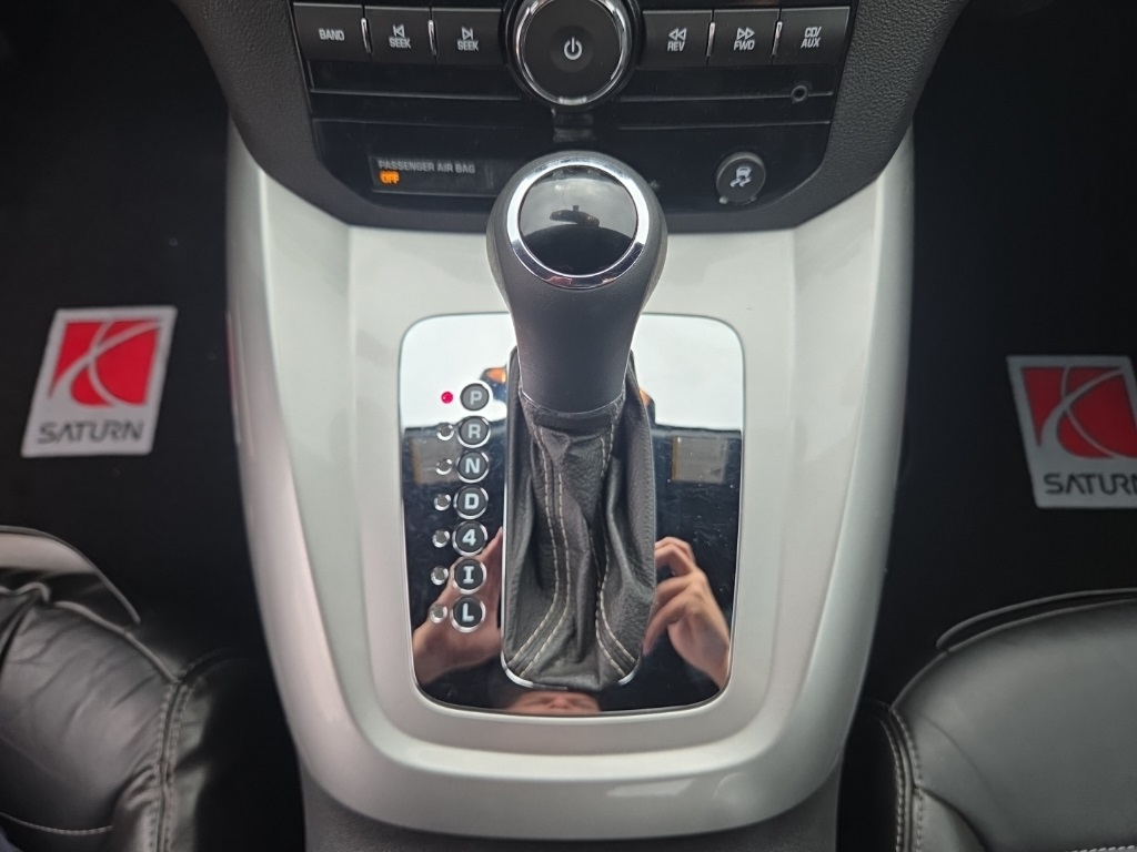 2009 Saturn Sky Base photo 20