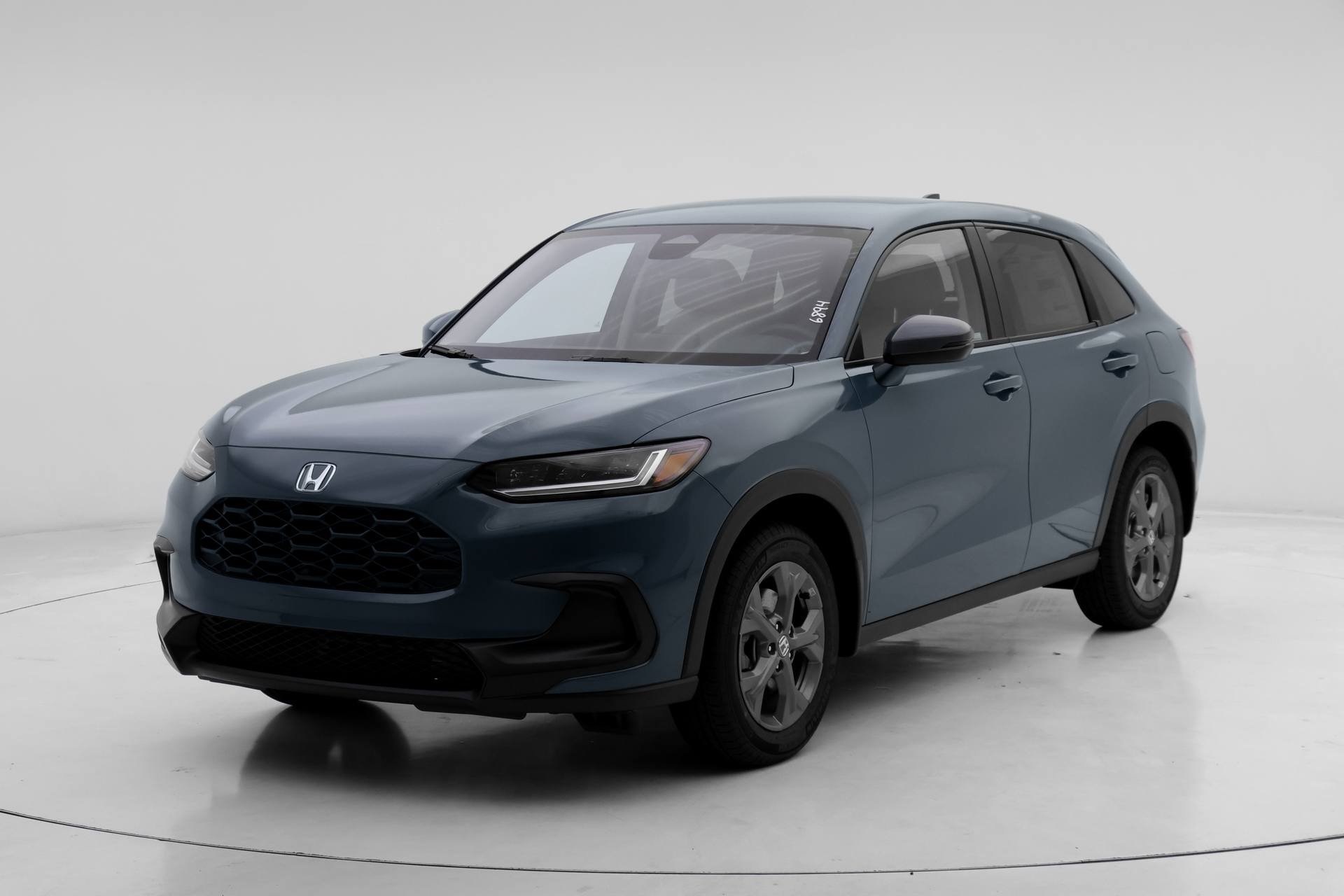 2026 Honda HR-V LX's photo