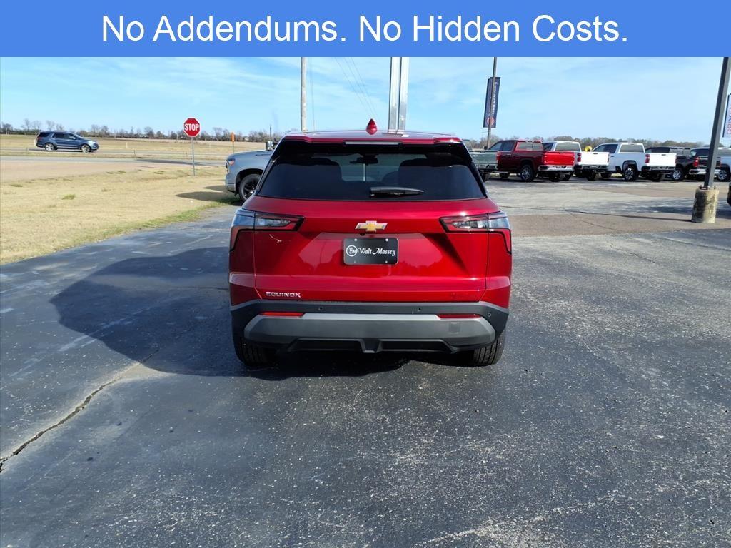 2026 Chevrolet Equinox LT photo 4