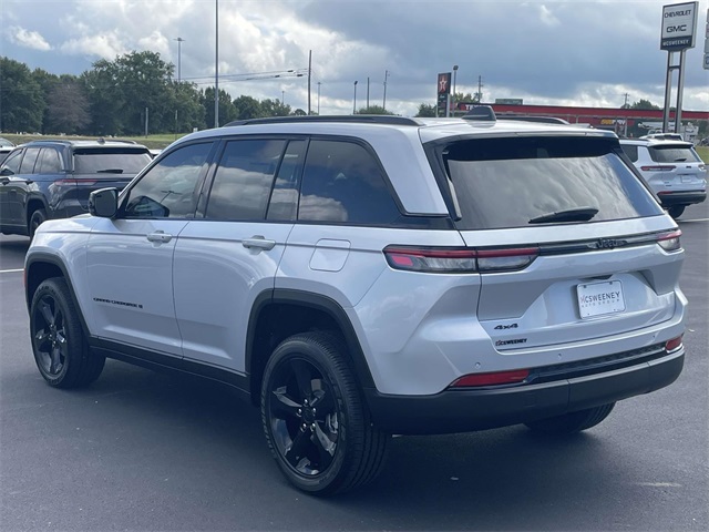 2025 Jeep Grand Cherokee Altitude X photo 5