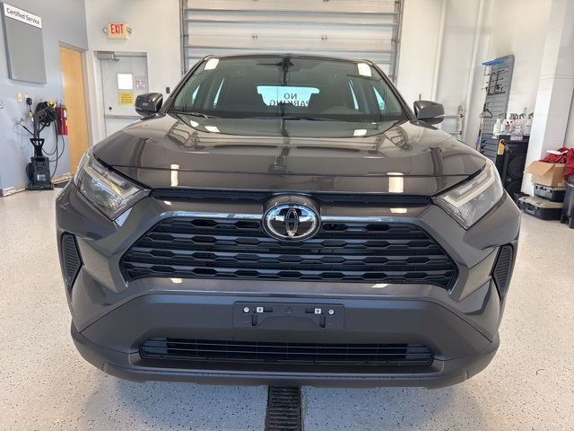 2025 Toyota RAV4 LE photo 3
