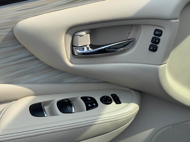 2018 Nissan Murano SL photo 12