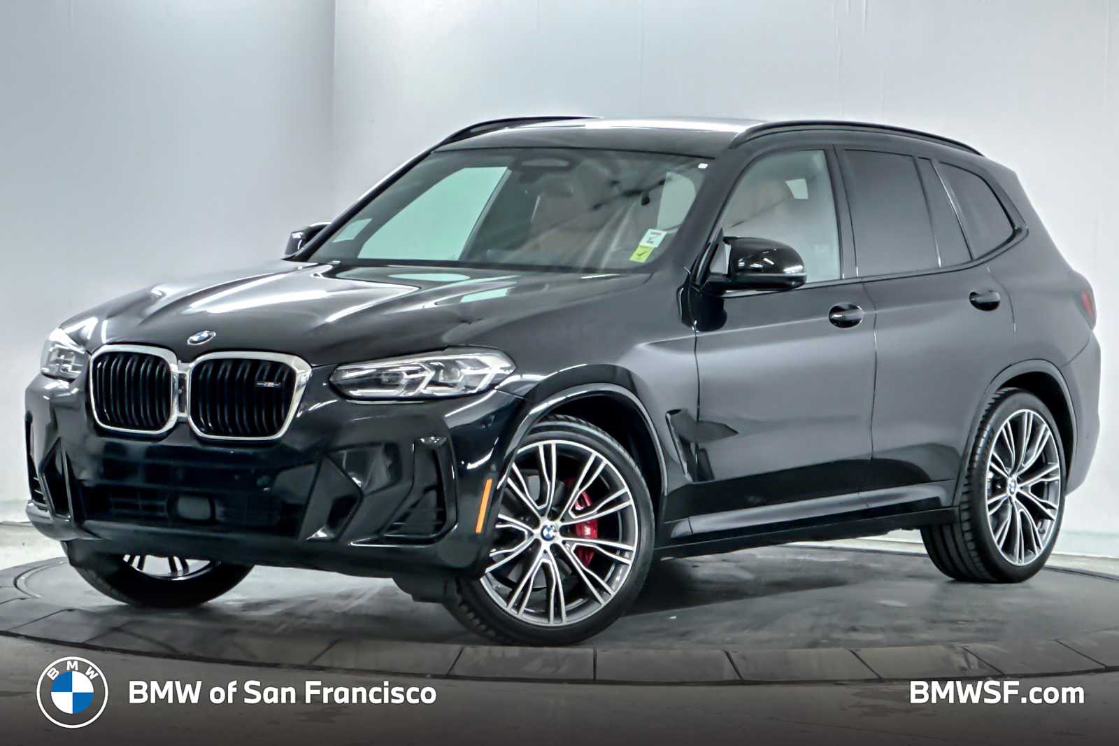 2022 BMW X3 40i's photo