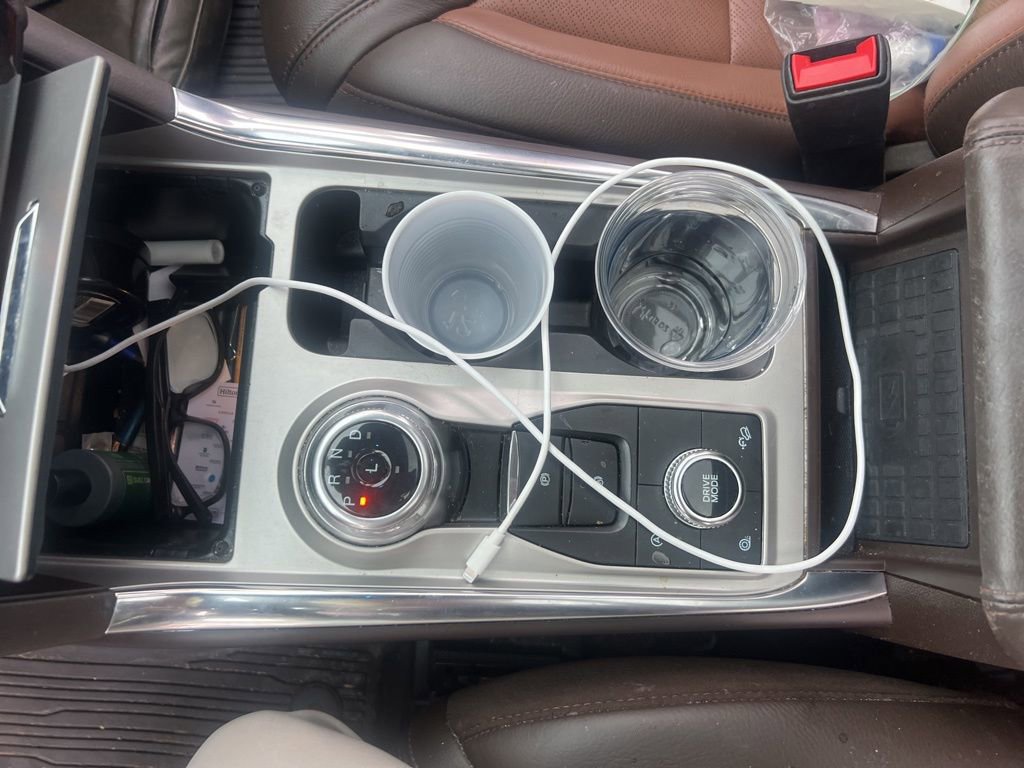 2022 Ford Explorer King Ranch photo 4