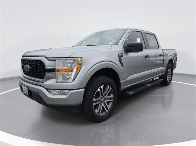 2021 Ford F-150 XL photo 2
