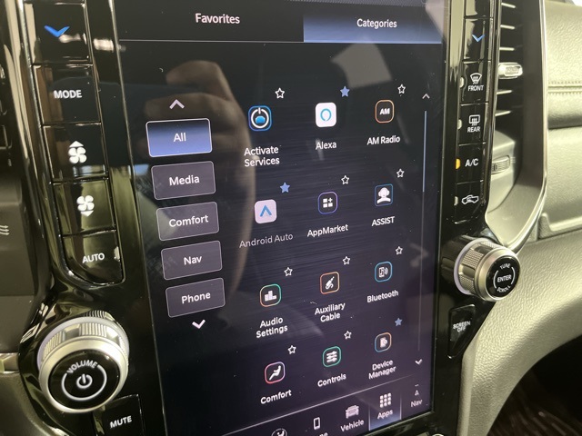2025 Ram 1500 Laramie photo 13