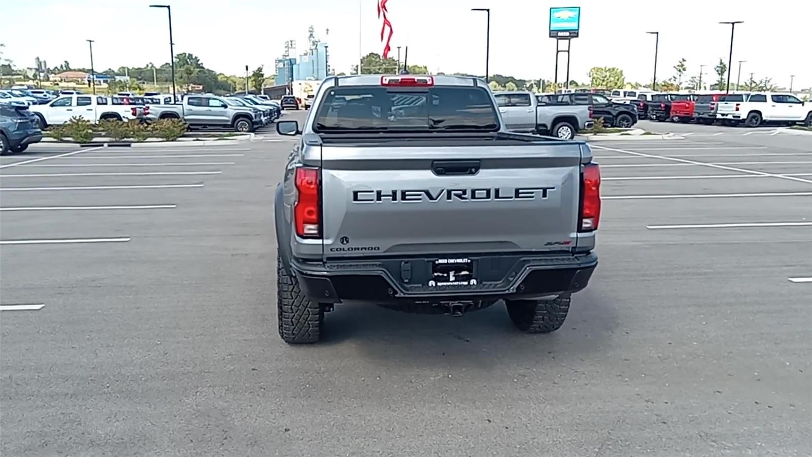2026 Chevrolet Colorado ZR2 photo 7