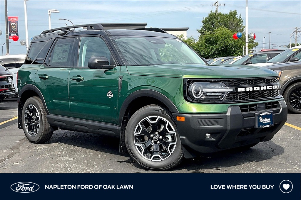 2025 Ford Bronco Sport Outer Banks's photo