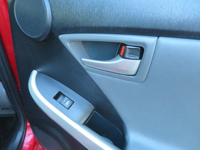 2015 Toyota Prius Four photo 10