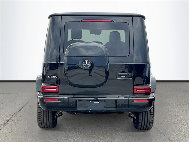 2025 Mercedes Benz G photo 4