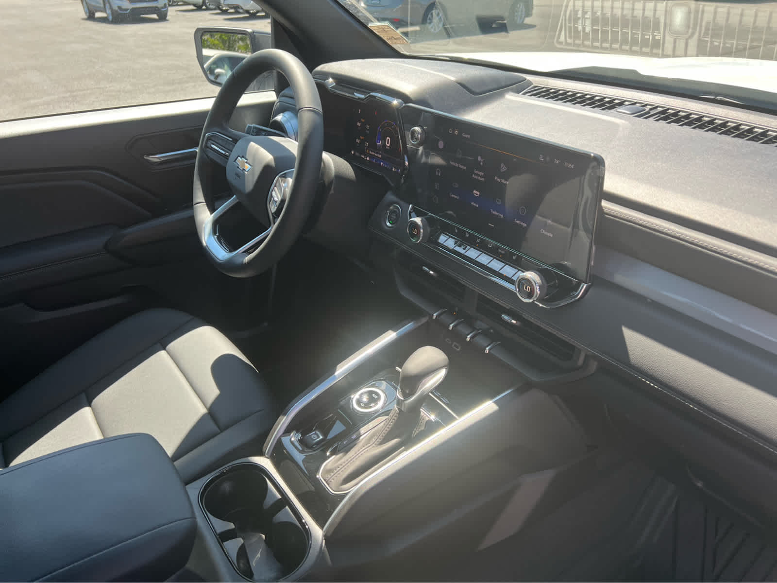 2025 Chevrolet Colorado Work Truck LT photo 28