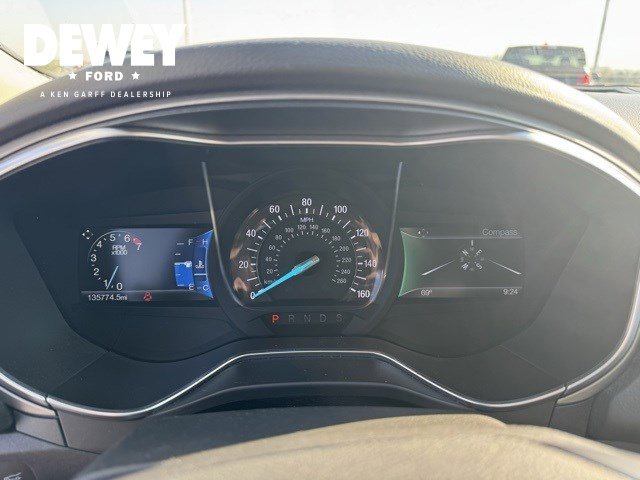 2016 Ford Fusion SE photo 13
